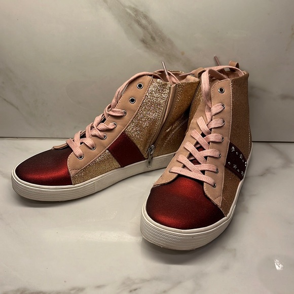 Sam Edelman Kids High Top Sneaker Size 5 - Never Worn - Picture 1 of 6